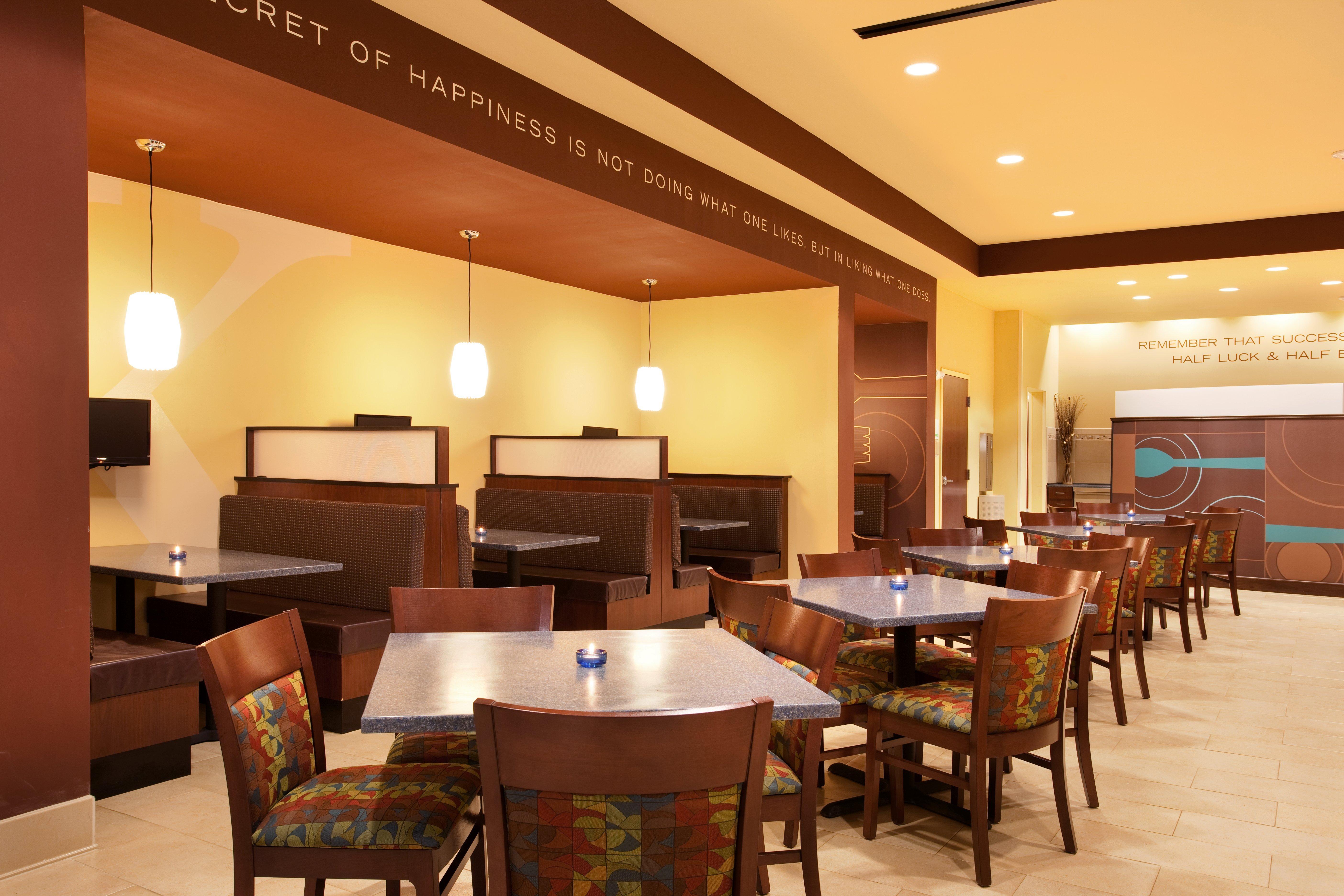 Holiday Inn Saint Louis-Fairview Heights By Ihg Bagian luar foto